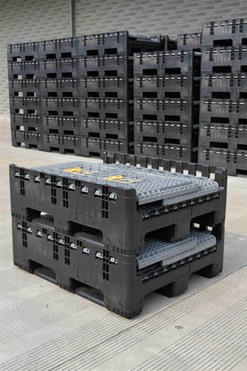 Heavy Duty Stackable Plastic boxes Heavy Duty Stackable Plastic boxes